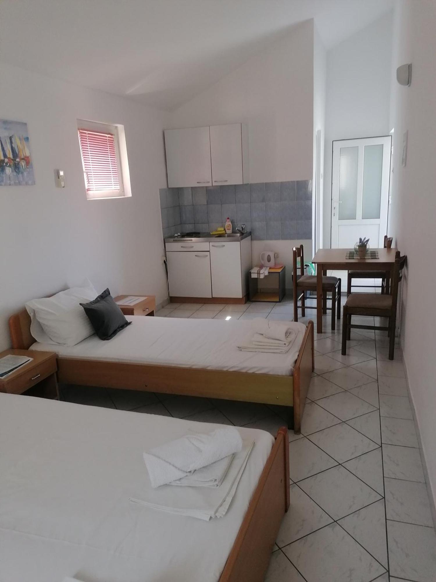 Iva Apartments Podaca Εξωτερικό φωτογραφία